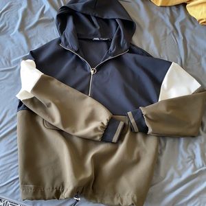 BRAND NEW Zara half zip jacket